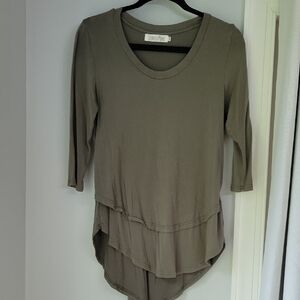 Latched Mama Olive 3/4 Sleeve Nursing Shirt